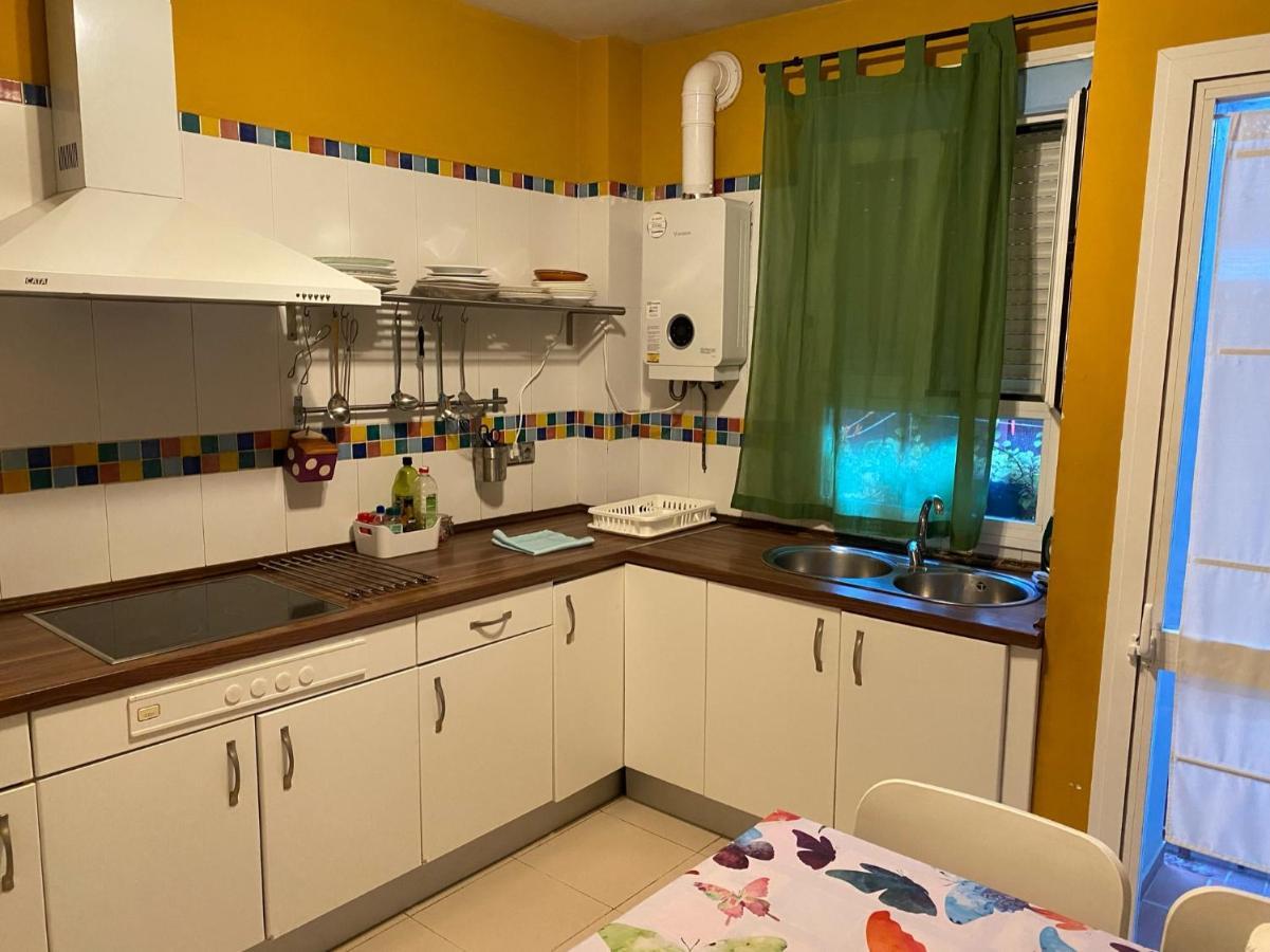 Castilleja , Casa-Apartamento Cerca Centro Sevilla Wifi Familias Trabajo Garaje Castilleja de la Cuesta Dış mekan fotoğraf