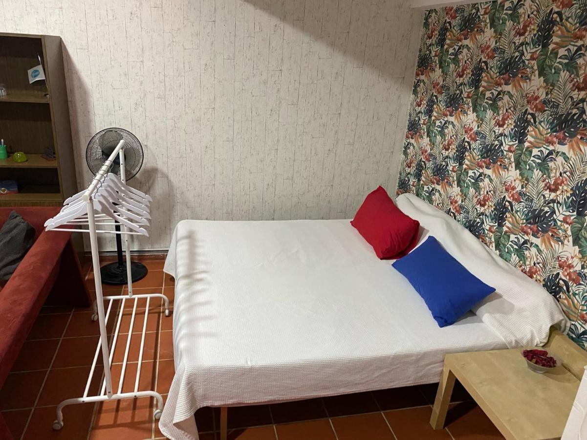 Castilleja , Casa-Apartamento Cerca Centro Sevilla Wifi Familias Trabajo Garaje Castilleja de la Cuesta Dış mekan fotoğraf