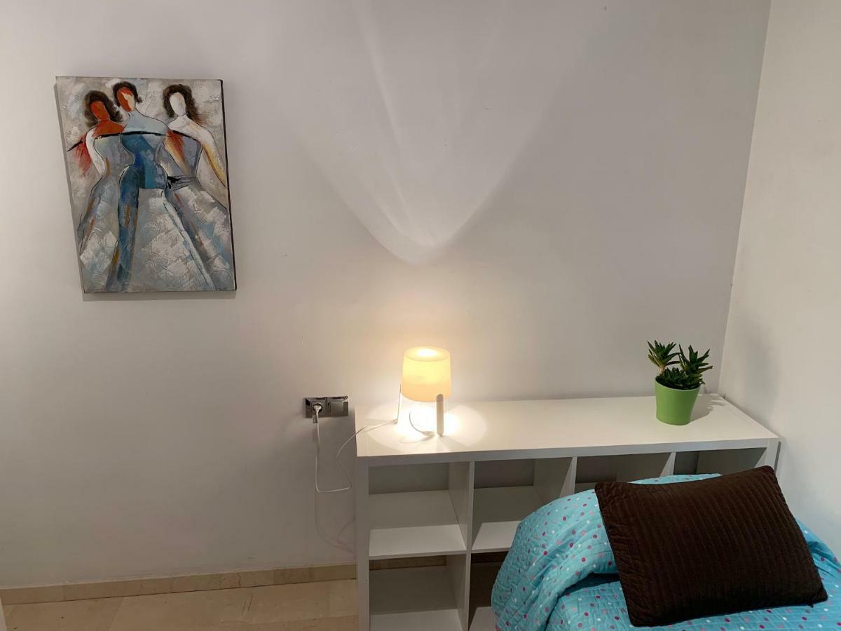 Castilleja , Casa-Apartamento Cerca Centro Sevilla Wifi Familias Trabajo Garaje Castilleja de la Cuesta Dış mekan fotoğraf